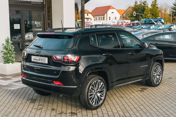 Jeep Compass 1.5 e-Hybrid Summit 96 kW image number 3