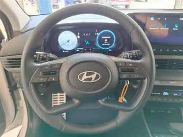 Car image 24