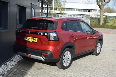 Car image 5