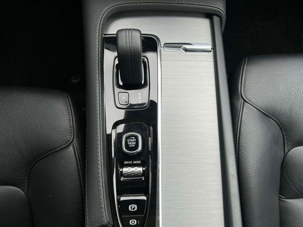 Volvo XC90 Recharge T8 AWD 288 kW image number 30