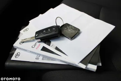 Car image 34