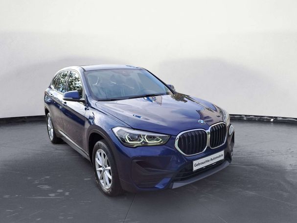 BMW X1 xDrive20i Advantage 141 kW image number 13