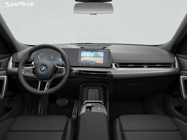 BMW X1 xDrive30e 240 kW image number 4