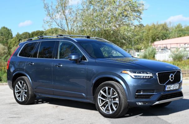 Volvo XC90 AWD 235 kW image number 3