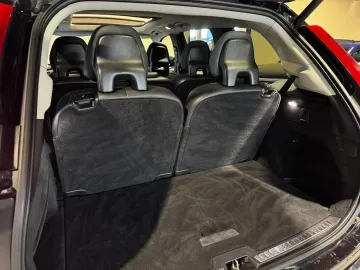 Car image 37