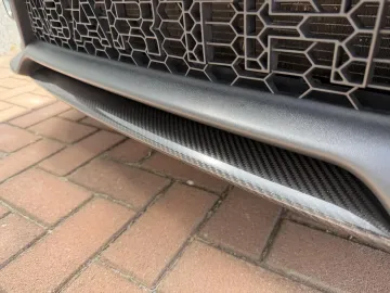 Car image 27