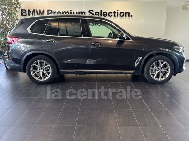 BMW X5 45e xDrive 290 kW image number 2