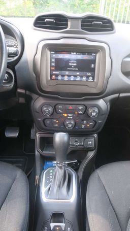 Jeep Renegade 1.3 110 kW image number 10