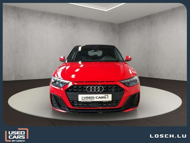 Audi A1 S tronic S-line 152 kW image number 2