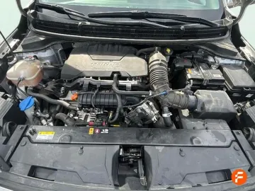 Car image 23