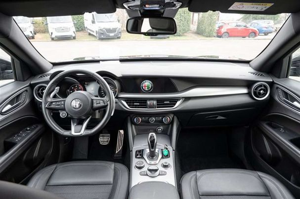 Alfa Romeo Stelvio 2.2 Diesel AT8 118 kW image number 8