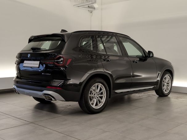 BMW X3 xDrive20d 140 kW image number 6