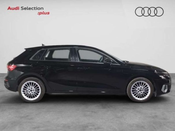 Audi A3 30 TFSI Sportback Advanced 81 kW image number 3