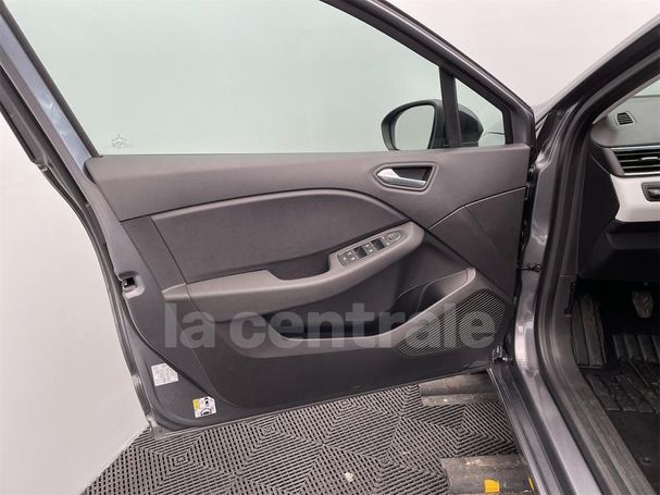 Renault Clio TCe 90 66 kW image number 25