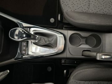 Car image 25