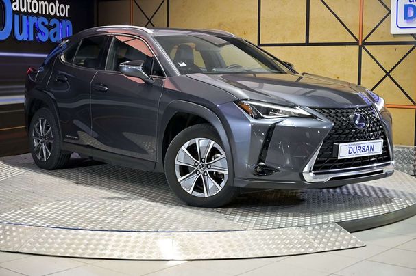 Lexus UX 300e 150 kW image number 2