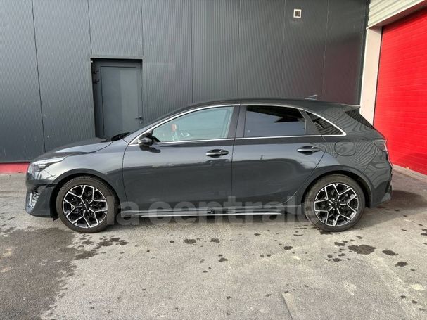 Kia Ceed 1.6 CRDi MHEV 100 kW image number 3