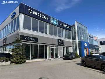 Car image 33