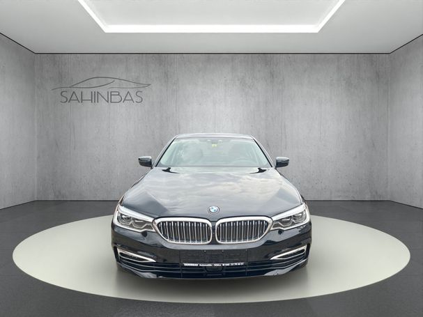 BMW 540i xDrive Luxury Line 250 kW image number 3