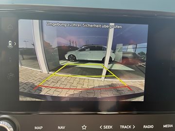 Car image 28
