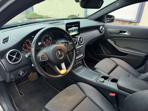 Mercedes-Benz A 180 90 kW image number 9