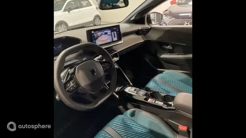 Car image 20
