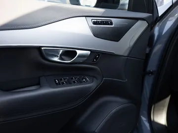 Car image 45