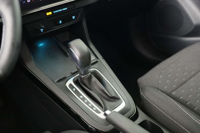 Car image 37