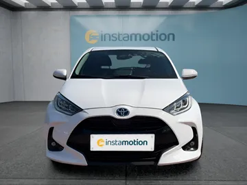 Car image 2