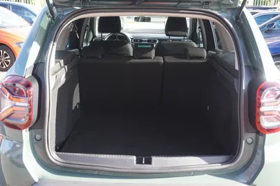 Car image 33