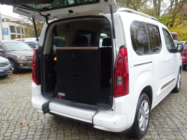 Toyota Proace City 1.5 D-4D 75 kW image number 8