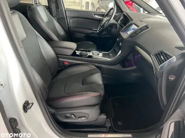 Car image 39
