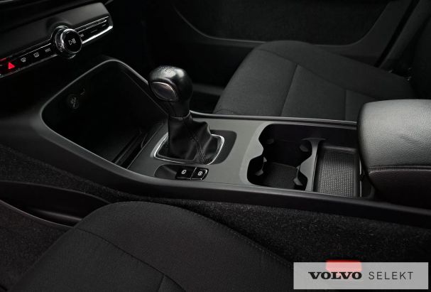 Volvo XC40 120 kW image number 24