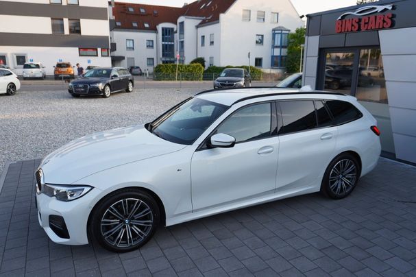 BMW 320d Touring xDrive M Sport 140 kW image number 1