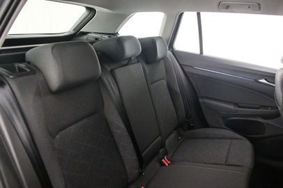 Car image 41