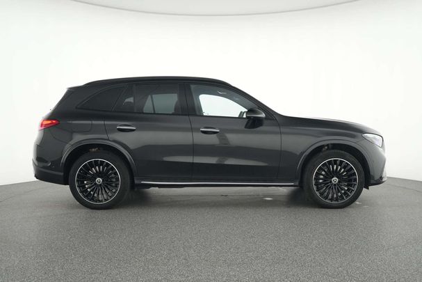 Mercedes-Benz GLC 300 e AMG Line 4Matic 230 kW image number 9