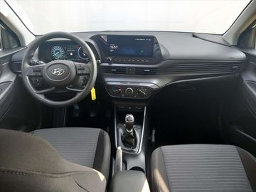 Car image 12