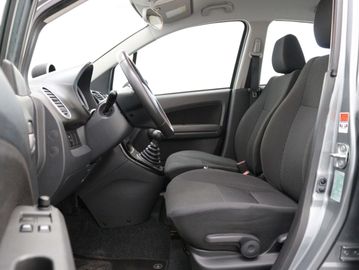 Car image 15