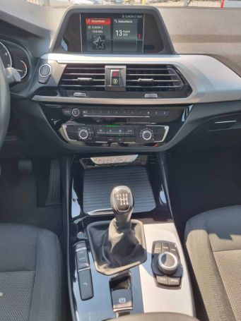 BMW X3 sDrive18d Advantage 110 kW image number 33