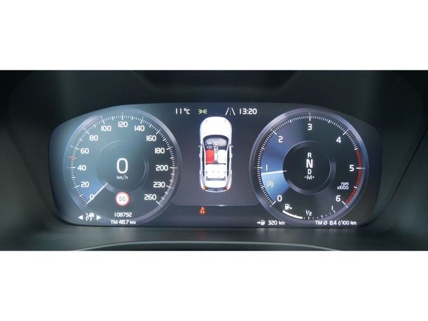 Volvo XC40 AWD 140 kW image number 14