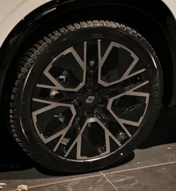 Car image 45