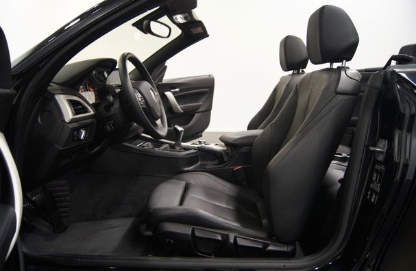 BMW 220d Cabrio 140 kW image number 4