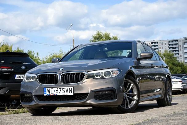 BMW 530i xDrive 185 kW image number 1