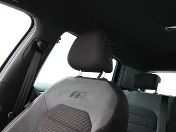 Car image 35