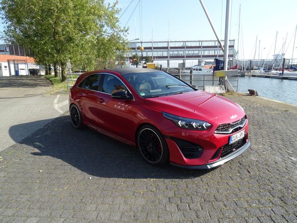 Kia Ceed GT 150 kW image number 3