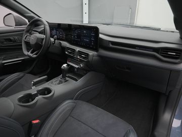 Car image 32