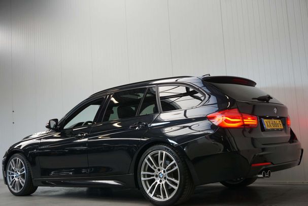 BMW 320d Touring M Sport 140 kW image number 17