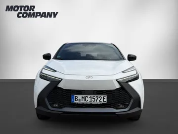 Car image 2