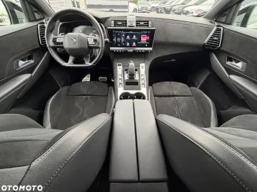 Car image 38