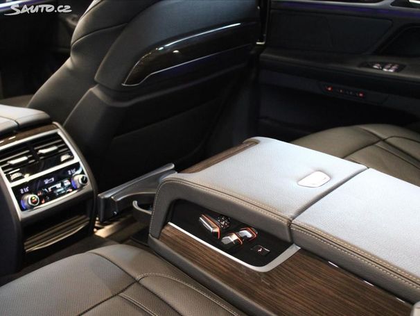 BMW 745Le xDrive 290 kW image number 28